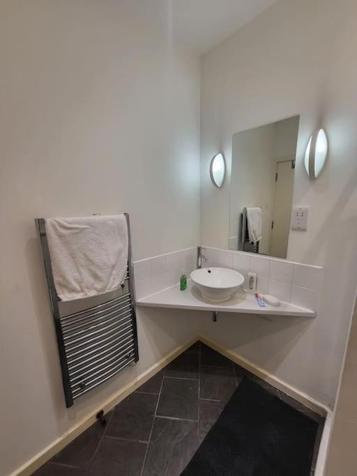 Lovely Spacious Studio Flat In City Centre. Birmingham Exteriör bild