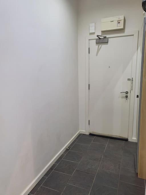 Lovely Spacious Studio Flat In City Centre. Birmingham Exteriör bild